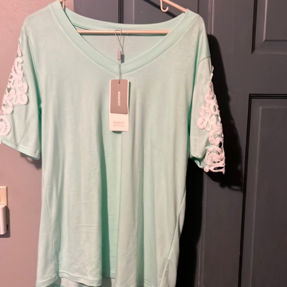 Casual t shirt womens